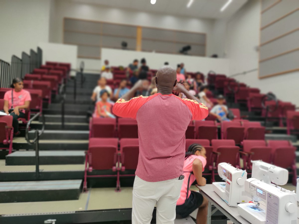 OriginalRoland's tweet photo. Successful week of sewing camp with #FocusOnYouth and #CampSail @DPCDSBSchools @PeelSchools #SewingStudioClasses https://t.co/OrukR9BJbk