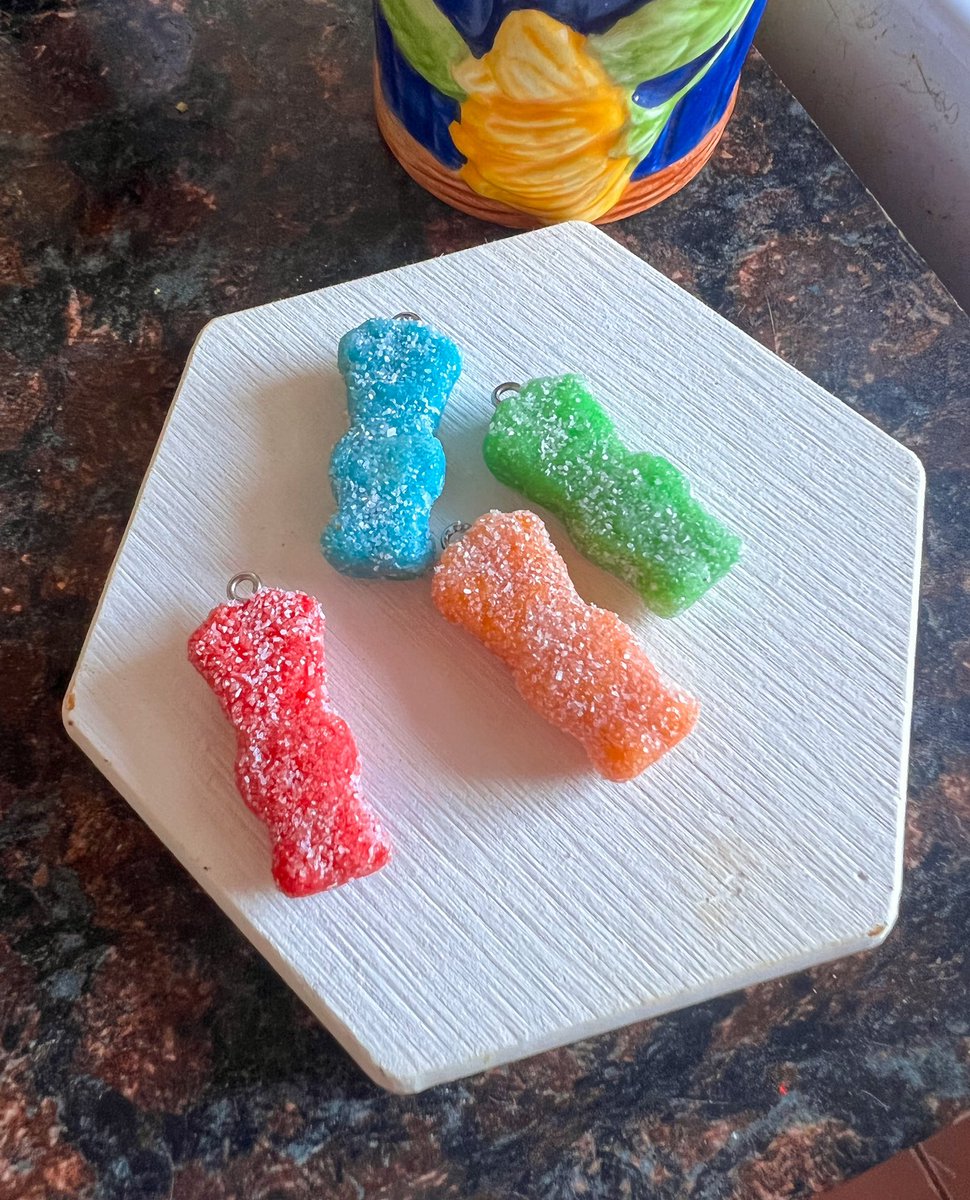 PudgyMade's tweet photo. Went through a lot of trial and error with these but I think they turned out good 😩 https://t.co/NMOvuZAIWy