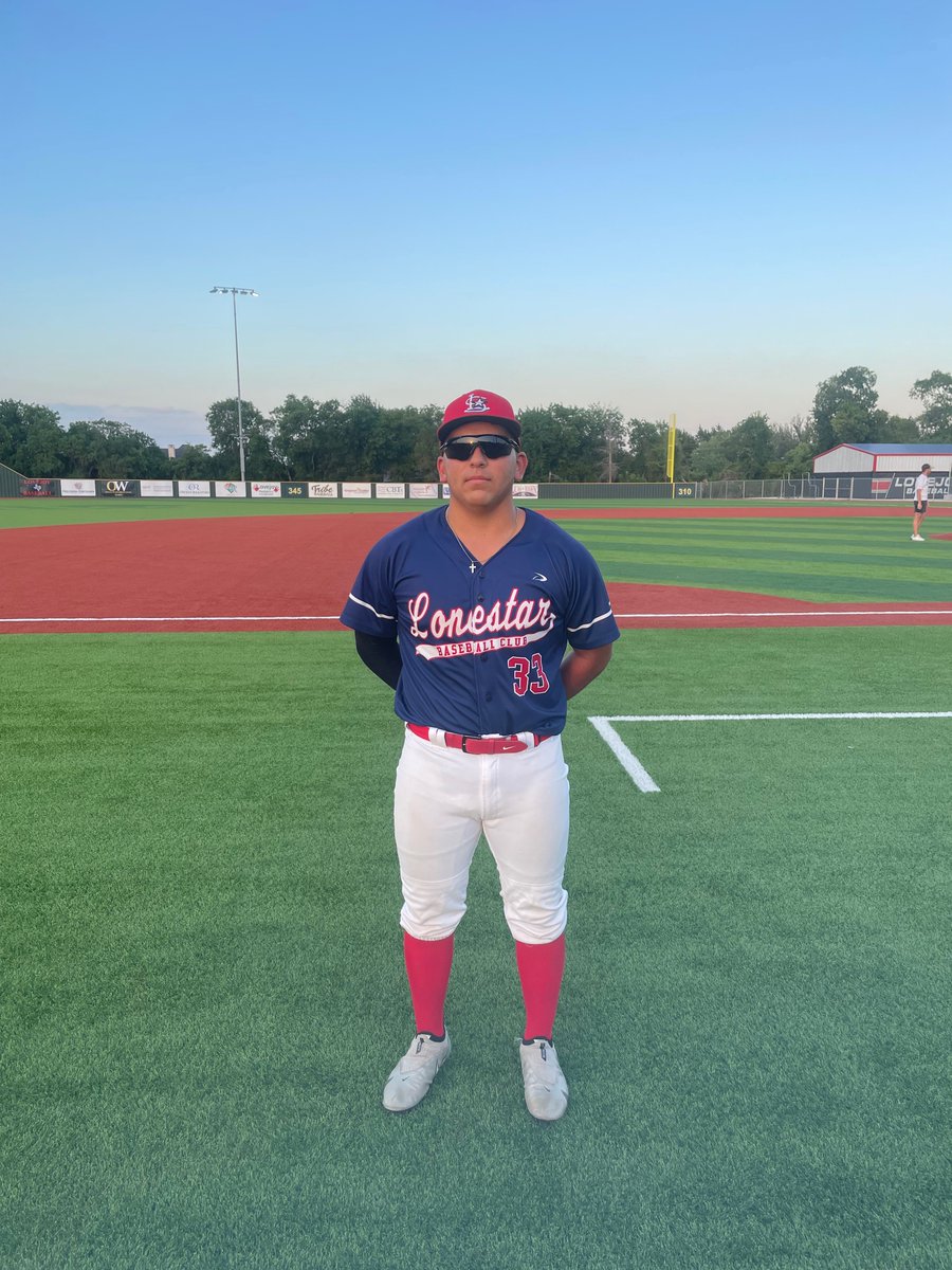 FiveToolTexas's tweet photo. #DFWClassic F: @LonestarBSBclub Smith 2026 9, BBA Titans 2026 5
PoG: @NathanAPerez 3-4, 2R
Notable: @JasonMazoch 1.1 IP, 4K, 0 BB, 0 ER https://t.co/CqngEz1CPz