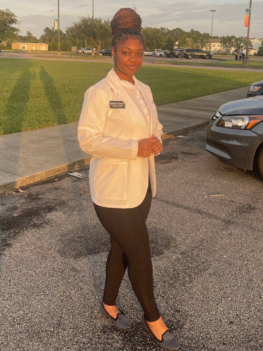 tshania_1's tweet photo. White Coats, Black Doctors. π©π½ββοΈ The journey begins now! π€
#StudentPharmacist #FutureDoctor #PharmDLoading #BlackGirlMagic #BlackWomenInMedicine #BlackDoctors #PharmBae https://t.co/ipV1QRt0LD