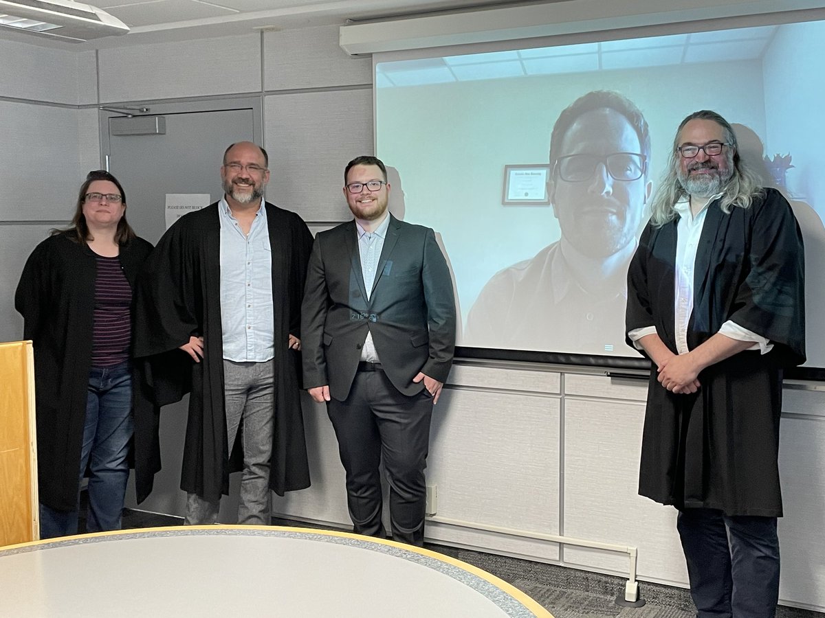 Mlawrence94's tweet photo. Today marked a milestone in my University career. After 5 years I successfully defended my PhD thesis. I'm thankful for all the help from my supervisor @MaJiKatz over the years. I would also like to give a huge shoutout to my examiners and my supervisory committee. https://t.co/NHl9AvEQJn