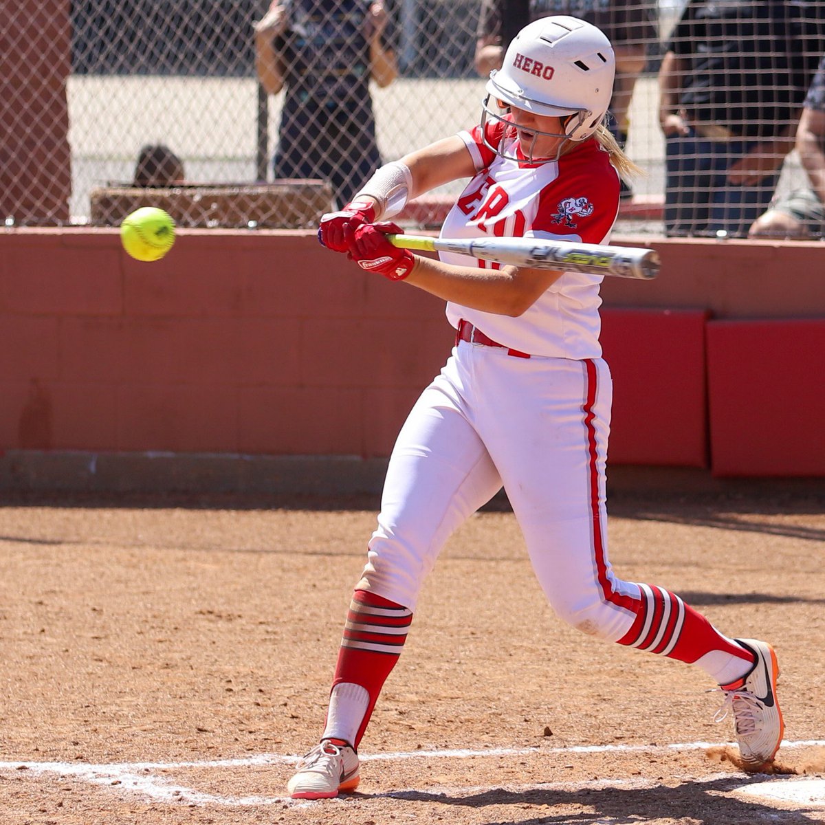 Holliday Softball tweet media