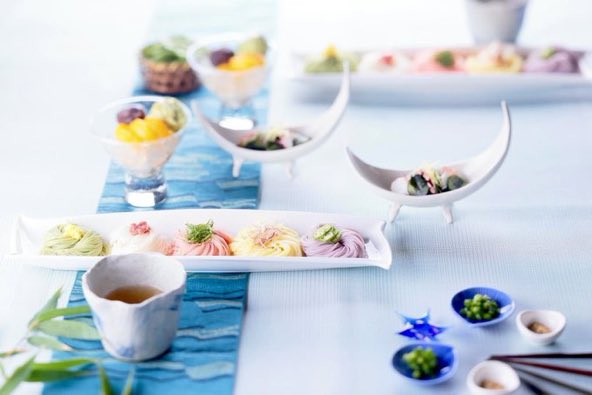 TokyoHeritage's tweet image. Summer table set in Tokyo. Arranged by Yuko Ose. 
#japanesecooking #japanesefood #YukoOse
