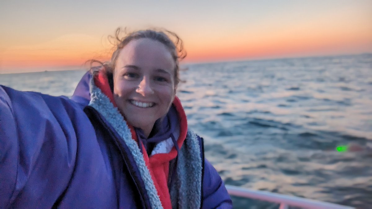 KateEBradford's tweet photo. 2am this morning we started our channel swim, 12 hours and 38 minutes later, we hit Calais. What a weird and wonderful life. #channelswim https://t.co/QXylOeoJGN