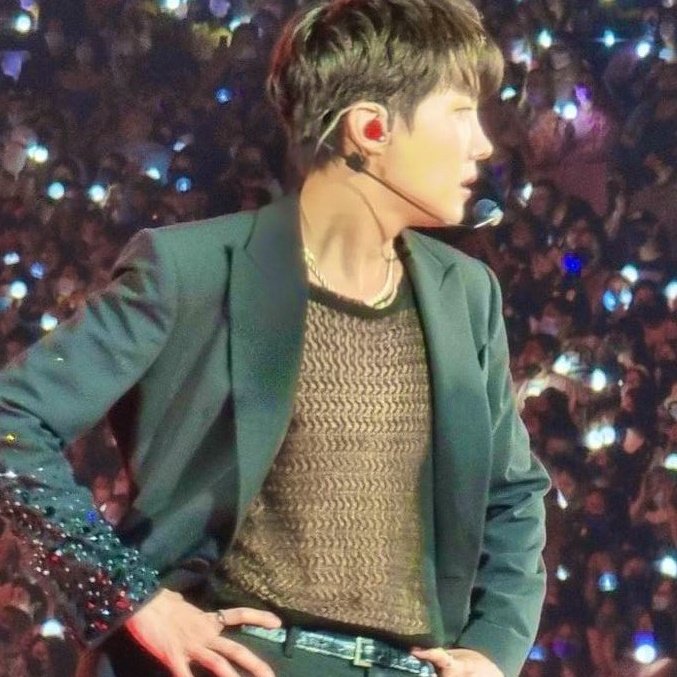 vhopebot's tweet photo. let's talk about vhope in see through shirts https://t.co/U3p7PKBCKK