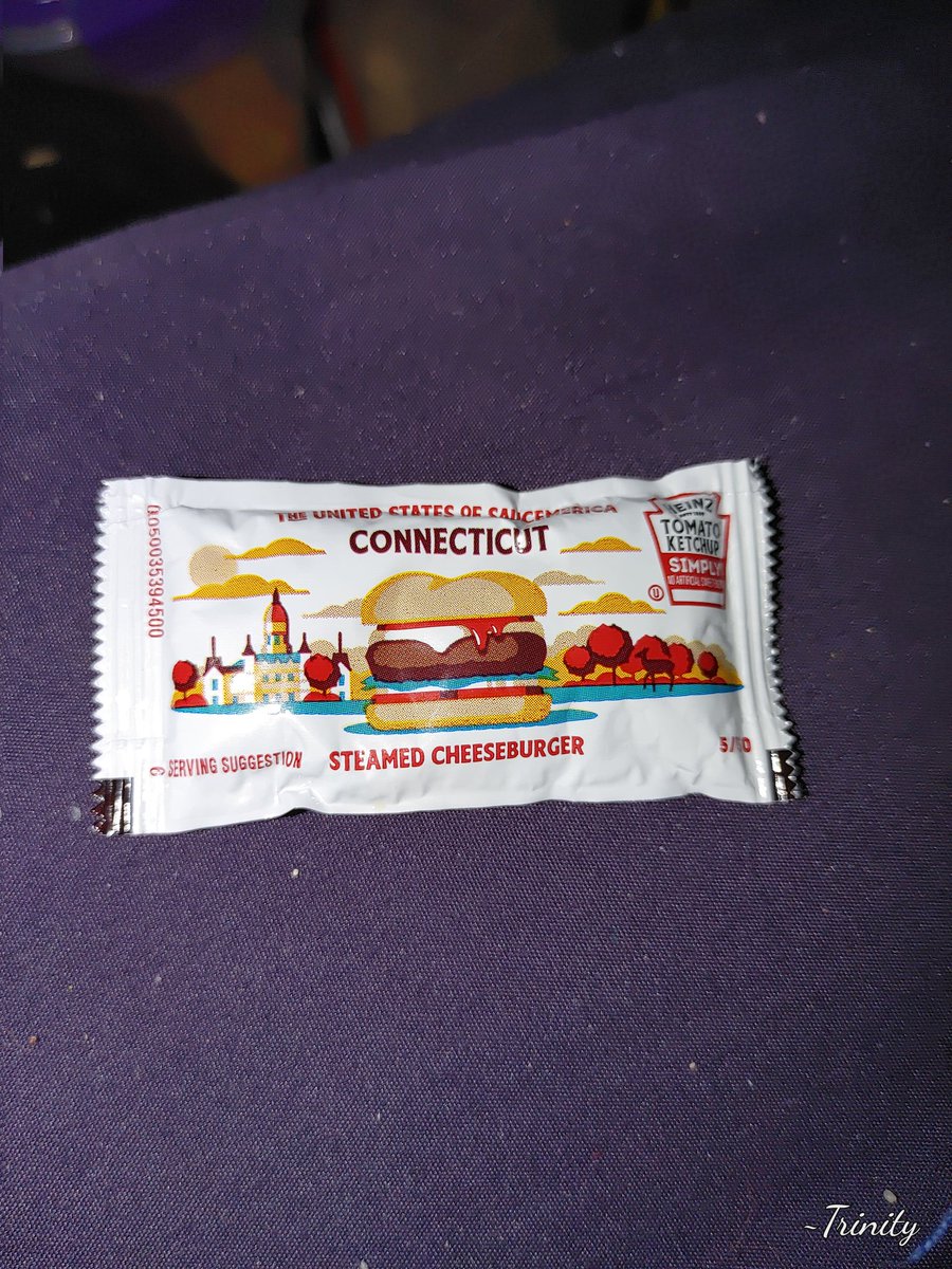 whitewolfangel7's tweet photo. Didn't get to go out today like I wanted to today but got a no bake Blueberry pie recipie I'm sharing!!
(Your welcome! 😇) and found state condiment ketchup packets! Haven't seen this rooms floor in 3 yrs!!  #movinginprogress #blueberrypierecipie https://t.co/837g9wbk8D
