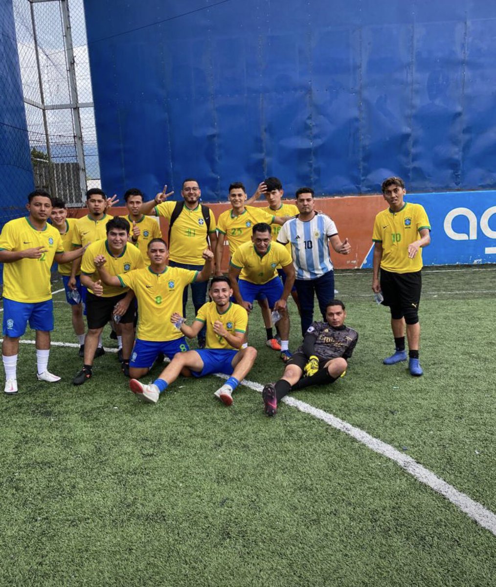 JimmyCr02's tweet photo. Road to semifinales ✈️🇧🇷⏱ https://t.co/PW4cGVtDd6