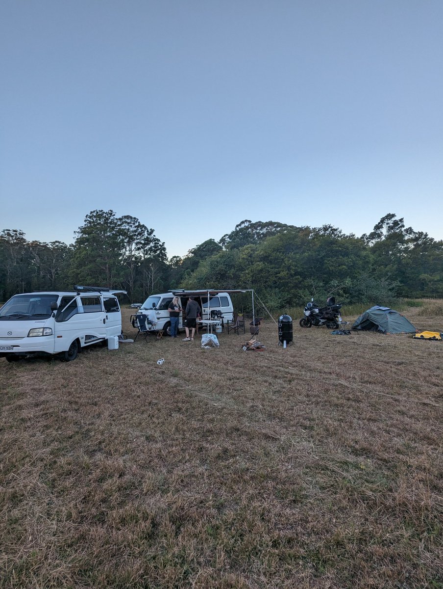 eightshot's tweet photo. Van or bike? https://t.co/zKOCd00ecy