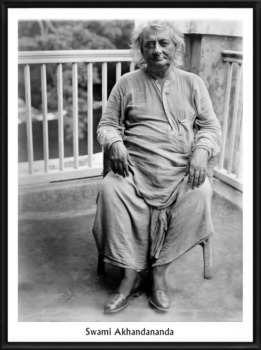 swamieaswara's tweet photo. By serving, the heart is purified; by serving, the heart expands; and by such service, one can see oneself in all. This self-realization alone brings in love for all.

SWAMI AKHANDANANDA https://t.co/sXQMiJYR83