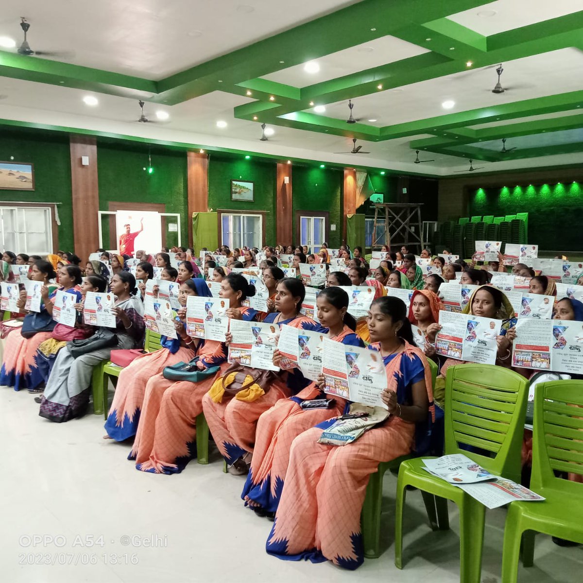 BPMU_Chandbali2's tweet photo. Block level awareness  to WSHGs leaders for Bank Linkage ,Interest subvention scheme and convergence with different deptt.@DPMU_MS_Bhadrak @mission_shakti @CMO_Odisha https://t.co/dDTgKWUDvS
