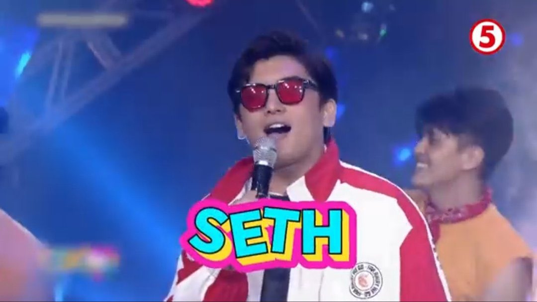 titasoffranseth's tweet photo. Abangan ang Pop Birthday Celebration ng ating Sethboy sa ASAP bukas! Sino kaya ang special guest? Abangan! 🤭

Don't forget to save drafts, everyone! ���

#FranSeth #SethFedelin https://t.co/dwy6ZdhiZs