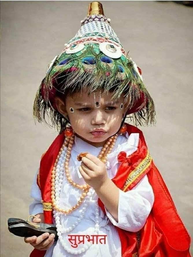 umalele82's tweet image. #Vasudev Srikrushna
    कृष्णाय वासुदेवाय हरये परमात्मने
     प्रणतः क्लेश नाशाय गोविंदाय नमो नमः

वासुदेव आलाहो वासुदेव आला