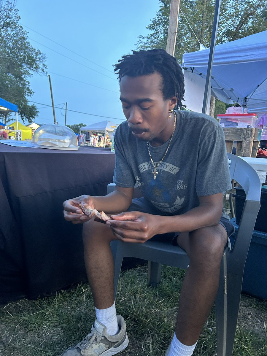 bbq_epic's tweet photo. Hot day, fun anyway at the Canton Balloon Festival! https://t.co/hlLa88gv2S
