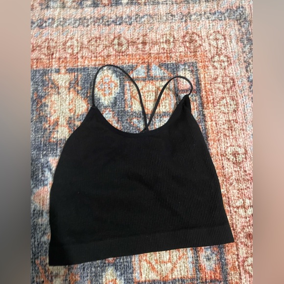 dmcrn1968's tweet photo. So good I had to share! Check out all the items I'm loving on @Poshmarkapp from @Rtpokego #poshmark #fashion #style #shopmycloset #underarmour #treska #colsie: https://t.co/WuXYXh6j5L https://t.co/6oae1tBlF5