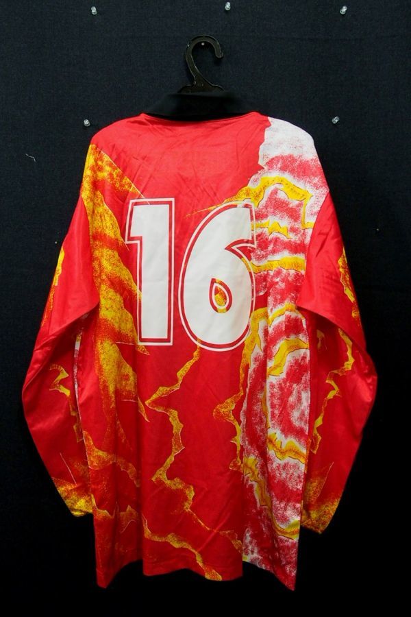 JEF United 1993-95 (IIRC) MIZUNI SEGA-sponsored GK shirt