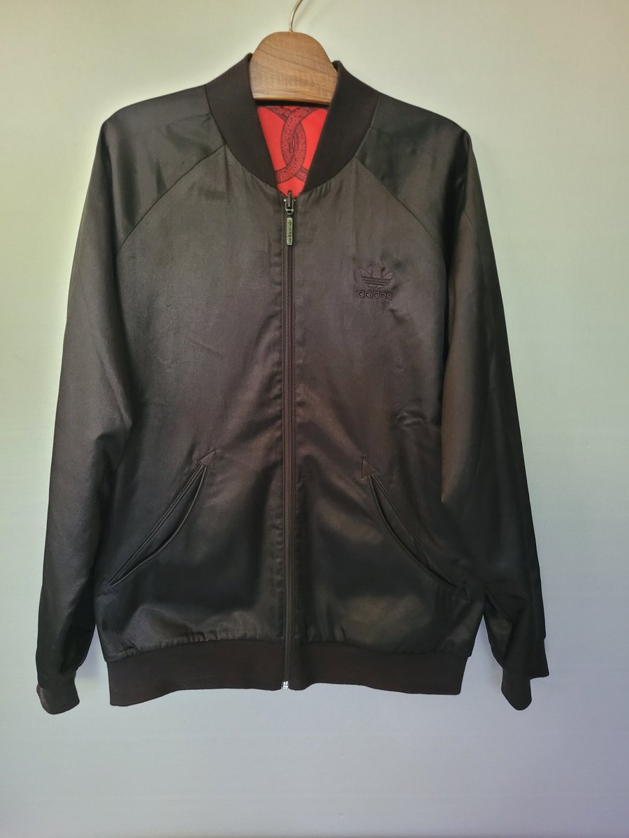 Adidas tracktops 🧥///🥼 tweet media