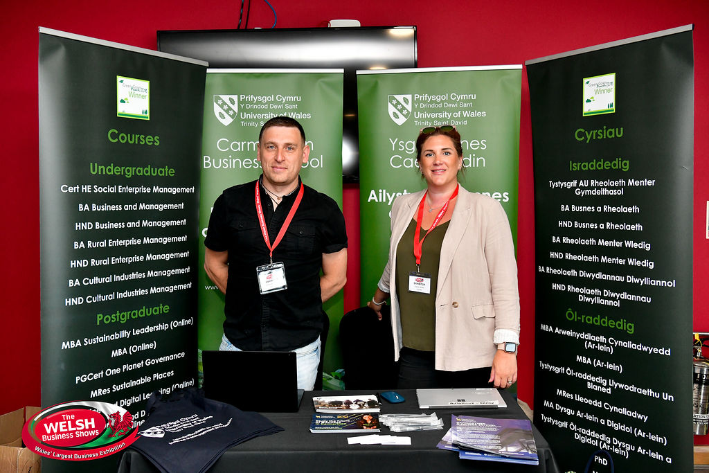 WelshBizShows's tweet photo. Take a look at these photos, taken at our Carmarthenshire show 📸

If you see yourself, someone you know, or a business you recognise then let us know in the comments!

#WelshBusinesShows #Carmarthenshire #WBSCarmarthenshire #Llanelli #ParcYScarlets #Networking https://t.co/1wWJKHF7yU