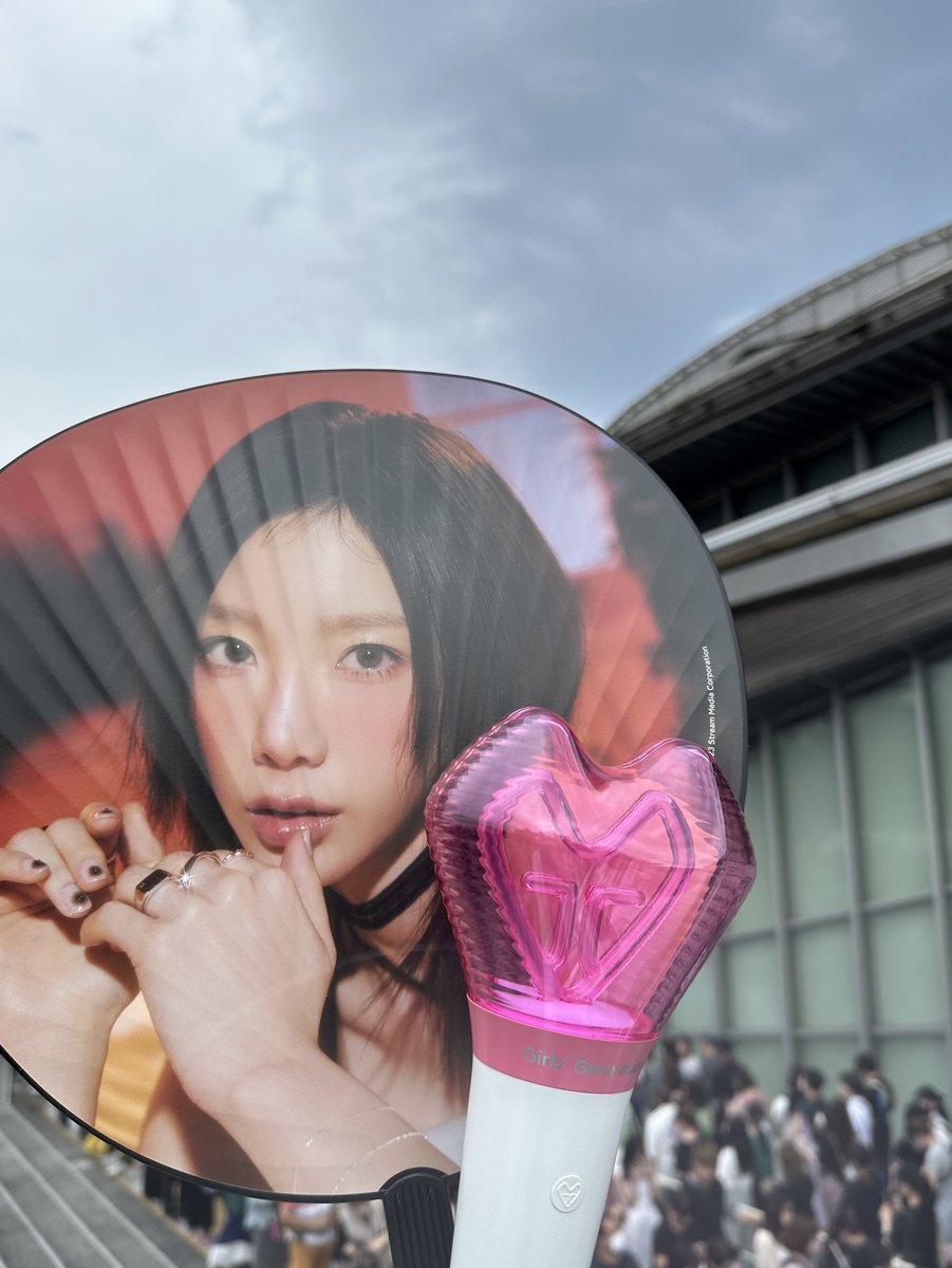 最近のK-POPのライブでは見なくなった質感の人間しかいない！！