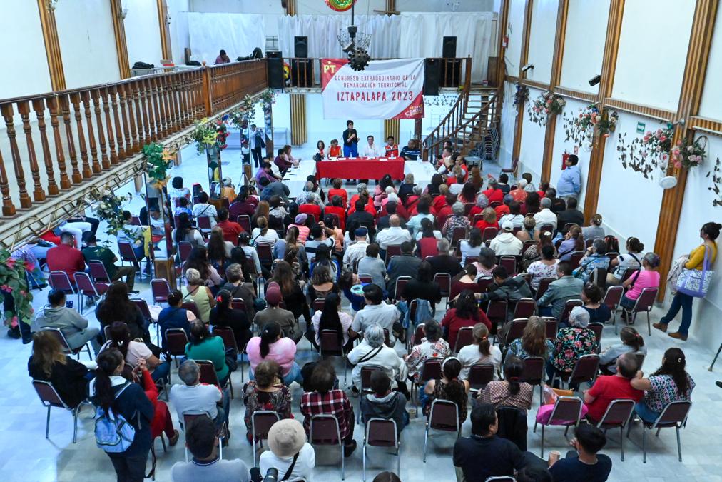partidodeltra11's tweet photo. El apoyo y entusiasmo de los asistentes fue crucial para llegar a acuerdos que a mediano plazo beneficiarán a todos los habitantes de la demarcación. https://t.co/Eeha3QOtl2