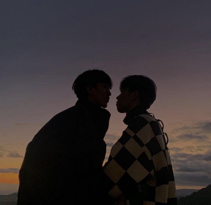 ⠀

it’s you—— it’ll always be ‘ you ’.
⠀