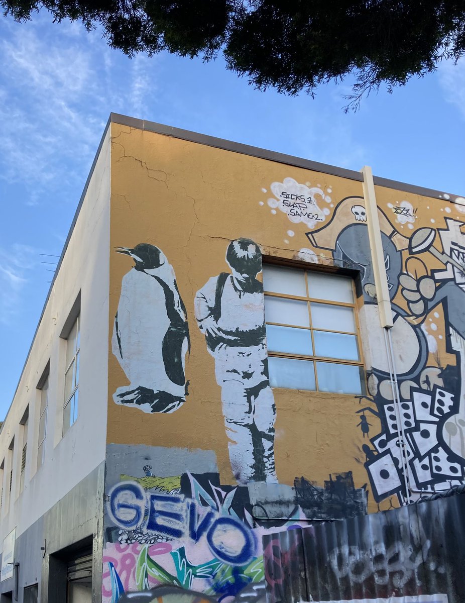 <a href="/HistoryKateS/">Kate Stevens</a> <a href="/MonashHistory/">History at Monash</a> <a href="/ruthamorgan/">Ruth Morgan</a> @ruby_ekkel <a href="/sighmonger/">Simon Farley</a> If molluscs were the phylum of the week, penguins were the genus. And I keep seeing them.