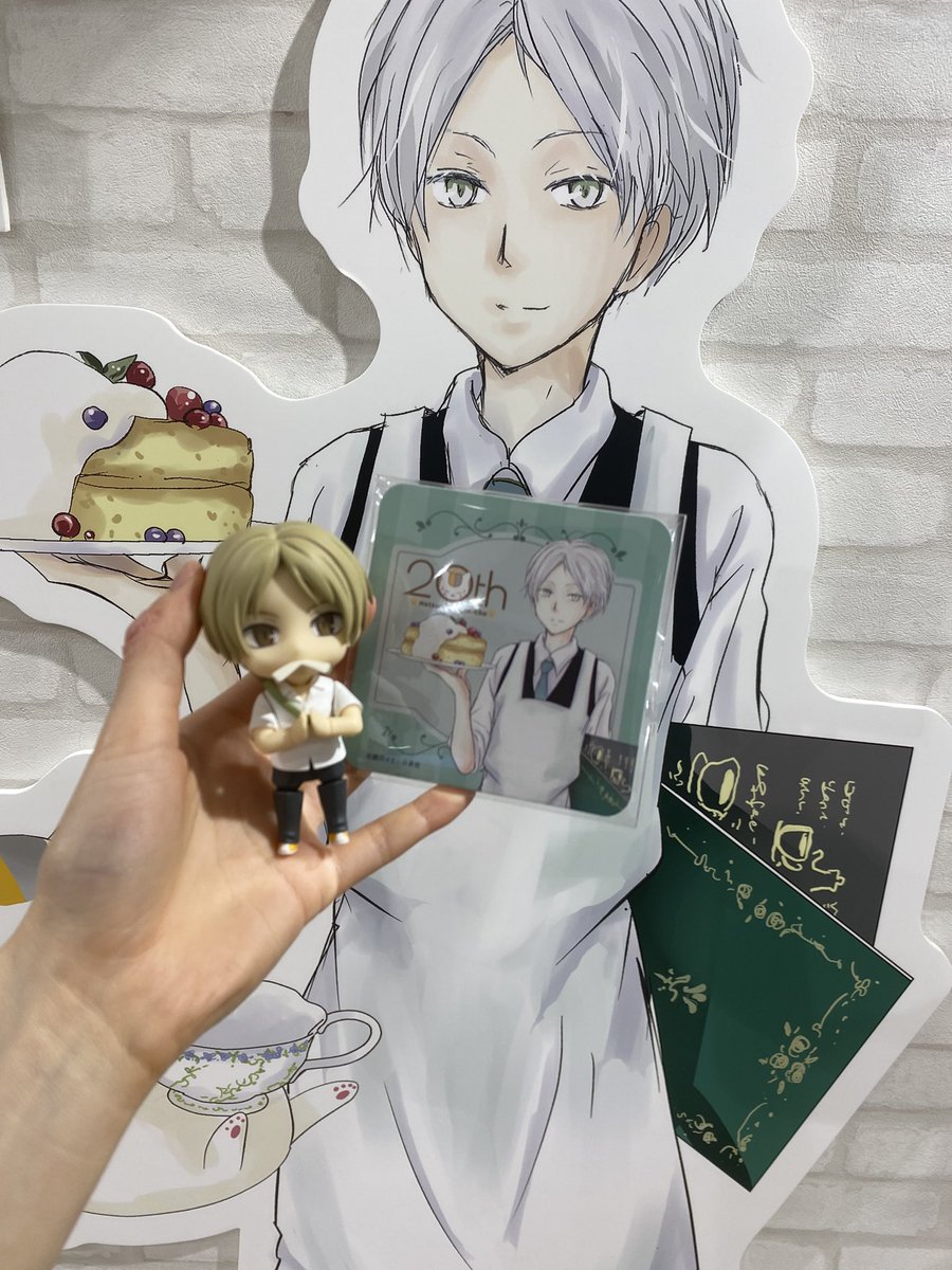 puzz37858382's tweet photo. 夏目友人帳カフェ☕️🍰
愛する貴志を連れて行きました‼️本当はお母さんと行く予定だったけど予定できたからパパ連れてきた👨

コースター貴志パパ当ててくれました😭あまり知らない人程あてるのなんでだ！？
とにかく楽しかった！！

#夏目友人帳 https://t.co/mLSIgGfQcB