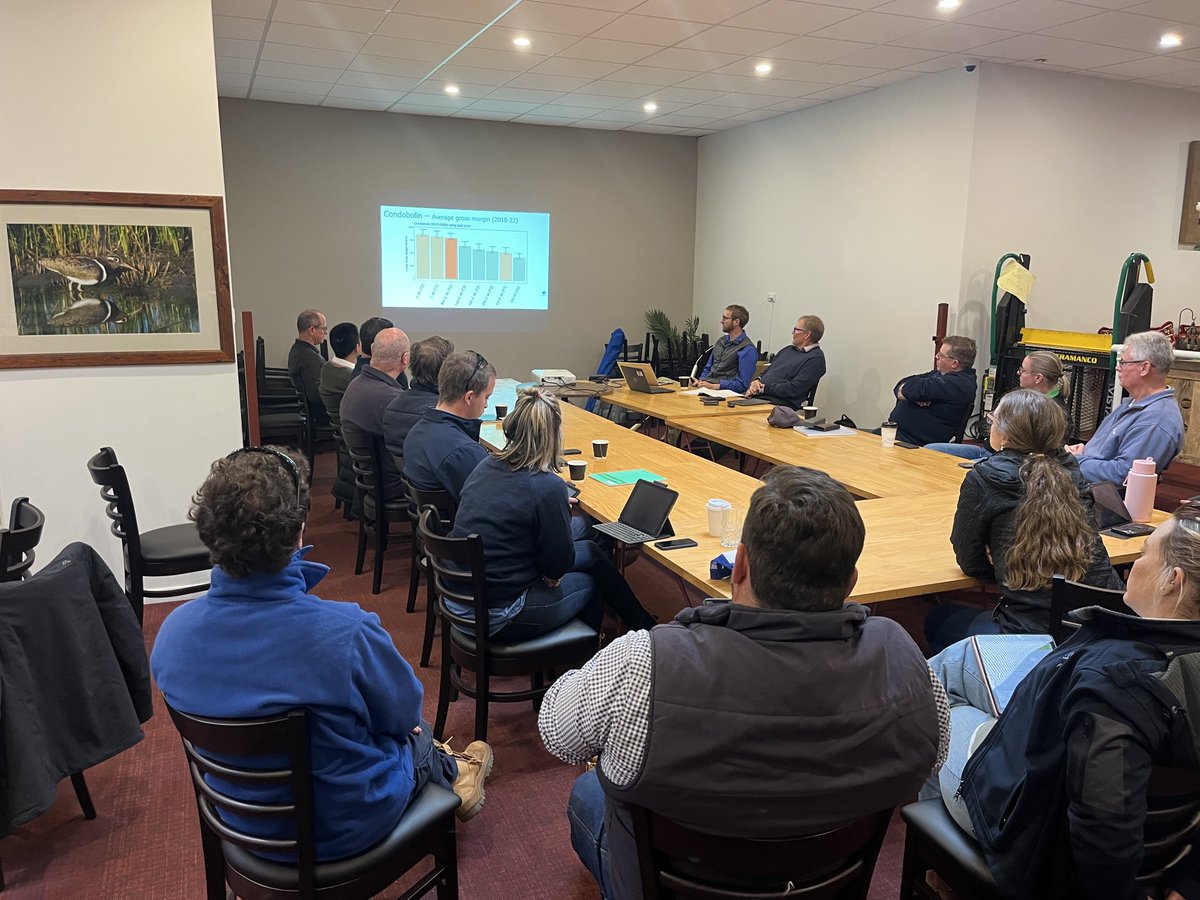 AgroJAK's tweet photo. Wow - what a great week at the Advisor Forums seeking feedback on 5 years of data and insights from @GRDC @CSIRO @NSWDPI farming systems project in sth NSW.  Great experience in the room to extract maximum value and impact. https://t.co/3gCRrGgQXA