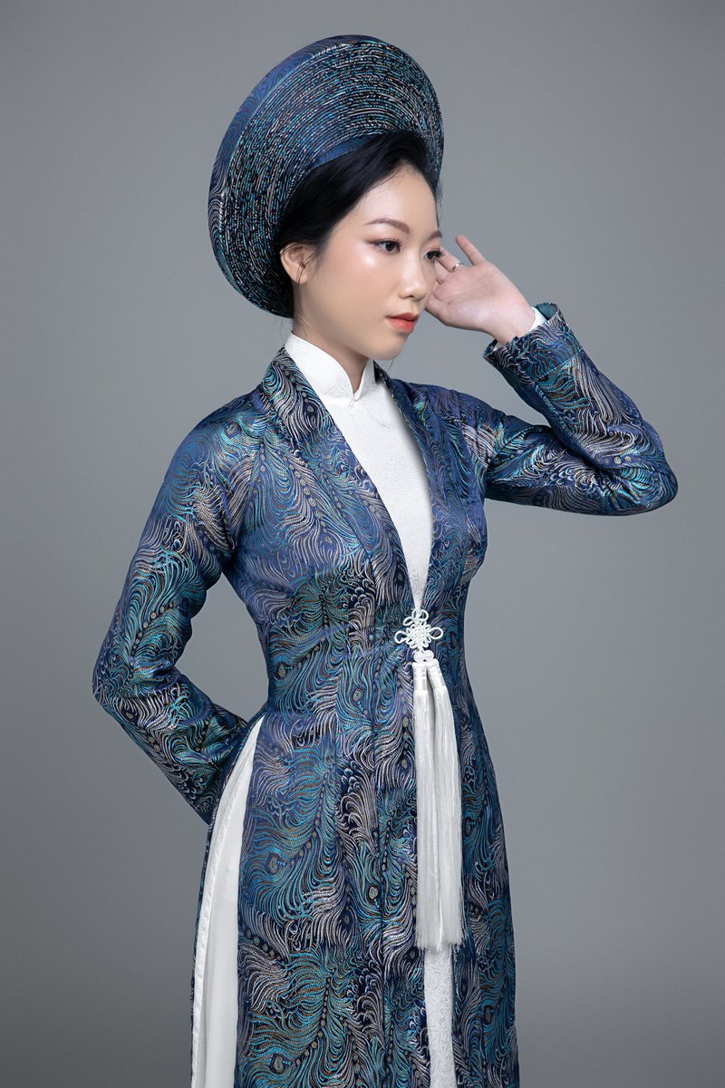 marknvy's tweet photo. #aodai #marknvy https://t.co/SHopCaeSQh