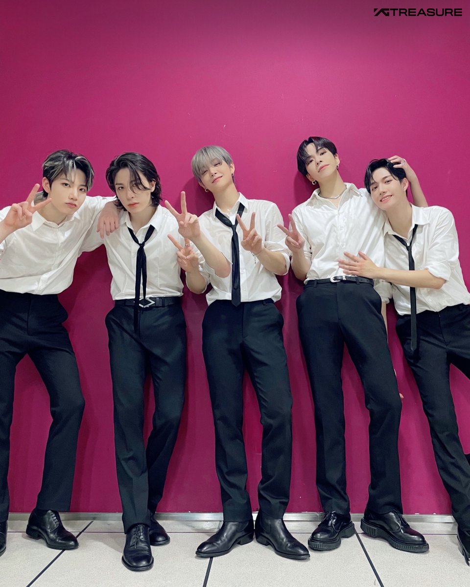 ygtreasuremaker's tweet photo. [#HI_TREASUREMAKER💎📸]

트메만 있다면
T5의 MOVE는 계속돼 💪🏻❣️

#TREASURE #트레저 #T5
#T5_MOVE #MOVE 
🗓#230708 #쇼음악중심 https://t.co/3SbyTrD3z7