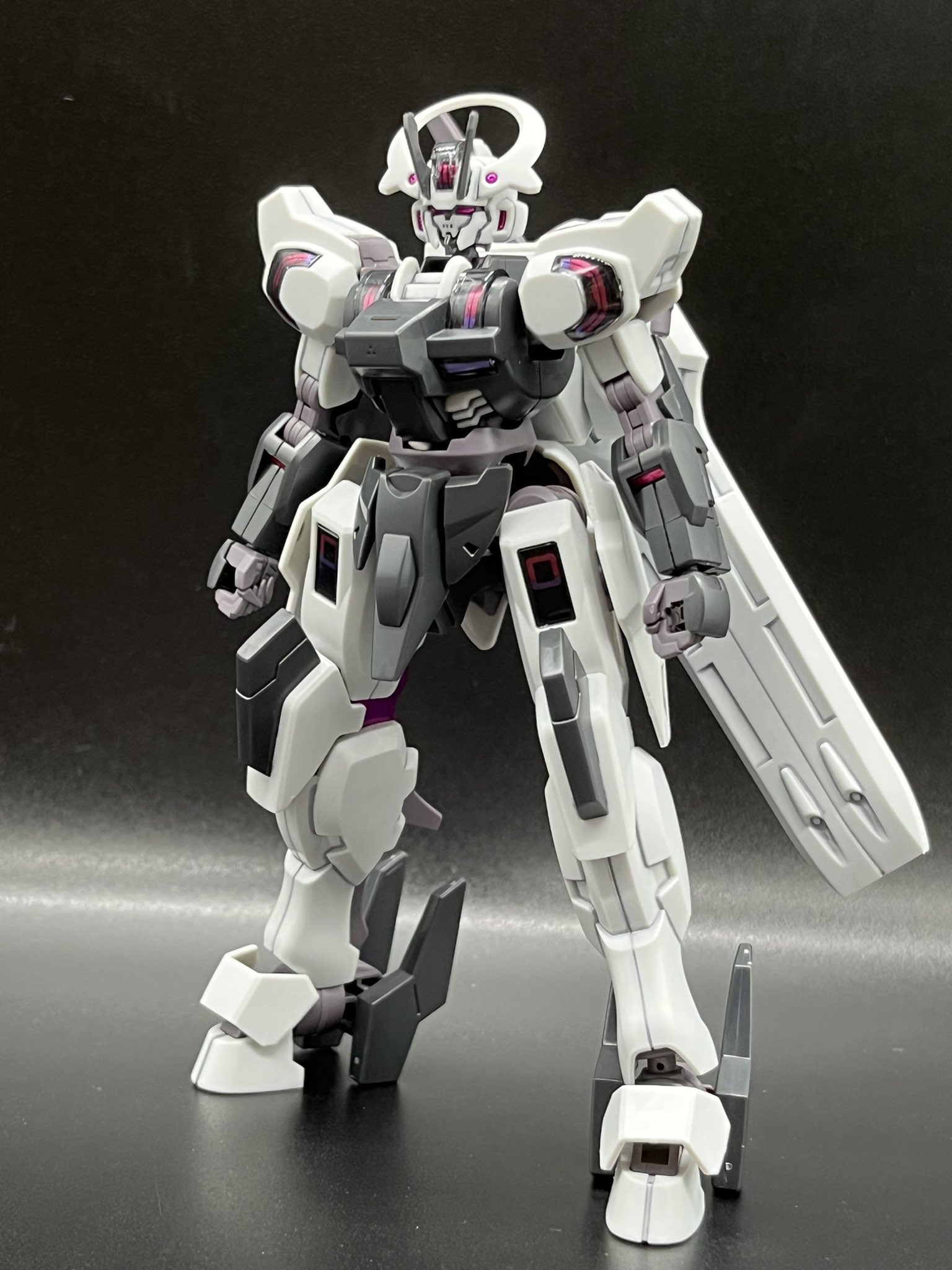 HG 1/144 アルトロンガンダム 塗装完成品 プラモデル ガンダム 塗装 HG 1/144 アルトロンガンダム しかた
