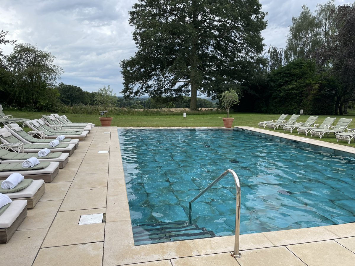 Claire Rowles tweet media