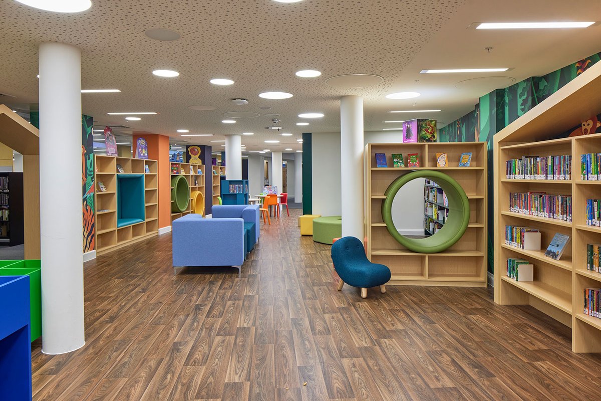 liz McGettigan tweet media