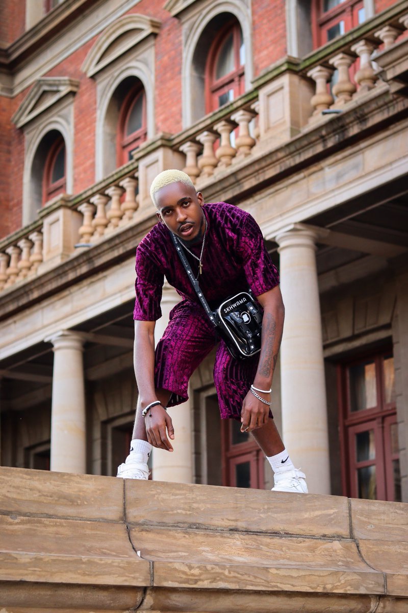 Skhwama_ZA's tweet photo. Skhwama x Bob Mabena collab. R400 including Free Delivery to your doorstep. Visit https://t.co/YaLwyz11QL or call 079 443 0364 to place your order #skhwama #crossbodybag #sidebag #DJSBU https://t.co/Ll6B1NEh84