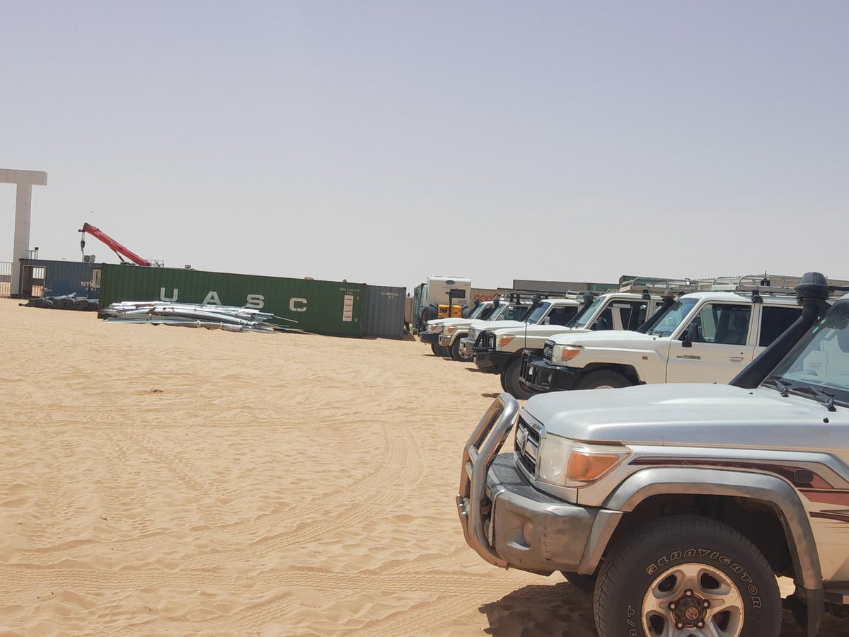 INafiou's tweet photo. 'est avec un grand plaisir que j'ai visité la base vie de VICOM. C'est une fierté de voir une entreprise nigérienne se hisser à ce standard international dans le domaine du Pétrole.
Défis de la qualité et du professionnalisme dans ce domaine stratégique relevés .
#PENB https://t.co/B1OpPKeMzL