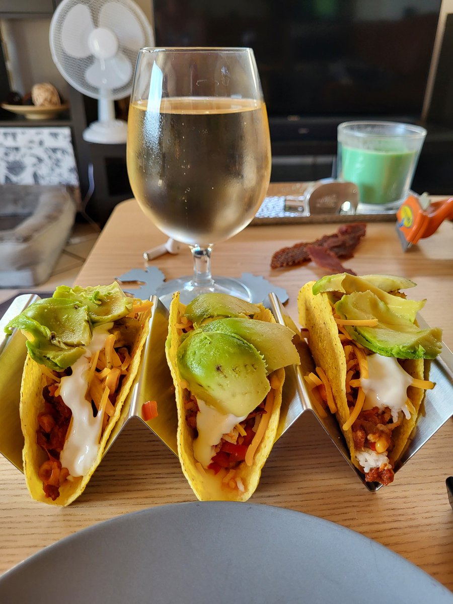 Þessir takkóstandar eru komnir í úrslit í keppninni um bestu kaup ársins!