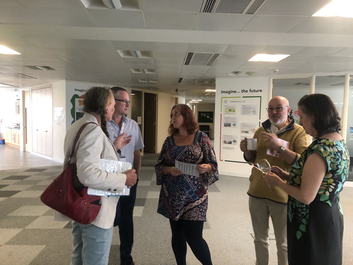 DECLeeds's tweet image. Fantastic to hear about the work of #climateambassadors  from Ms.Malik @carr_manor at our teacher network launch! @ClimateActLeeds @LLAlliance #climate #education #collaboration