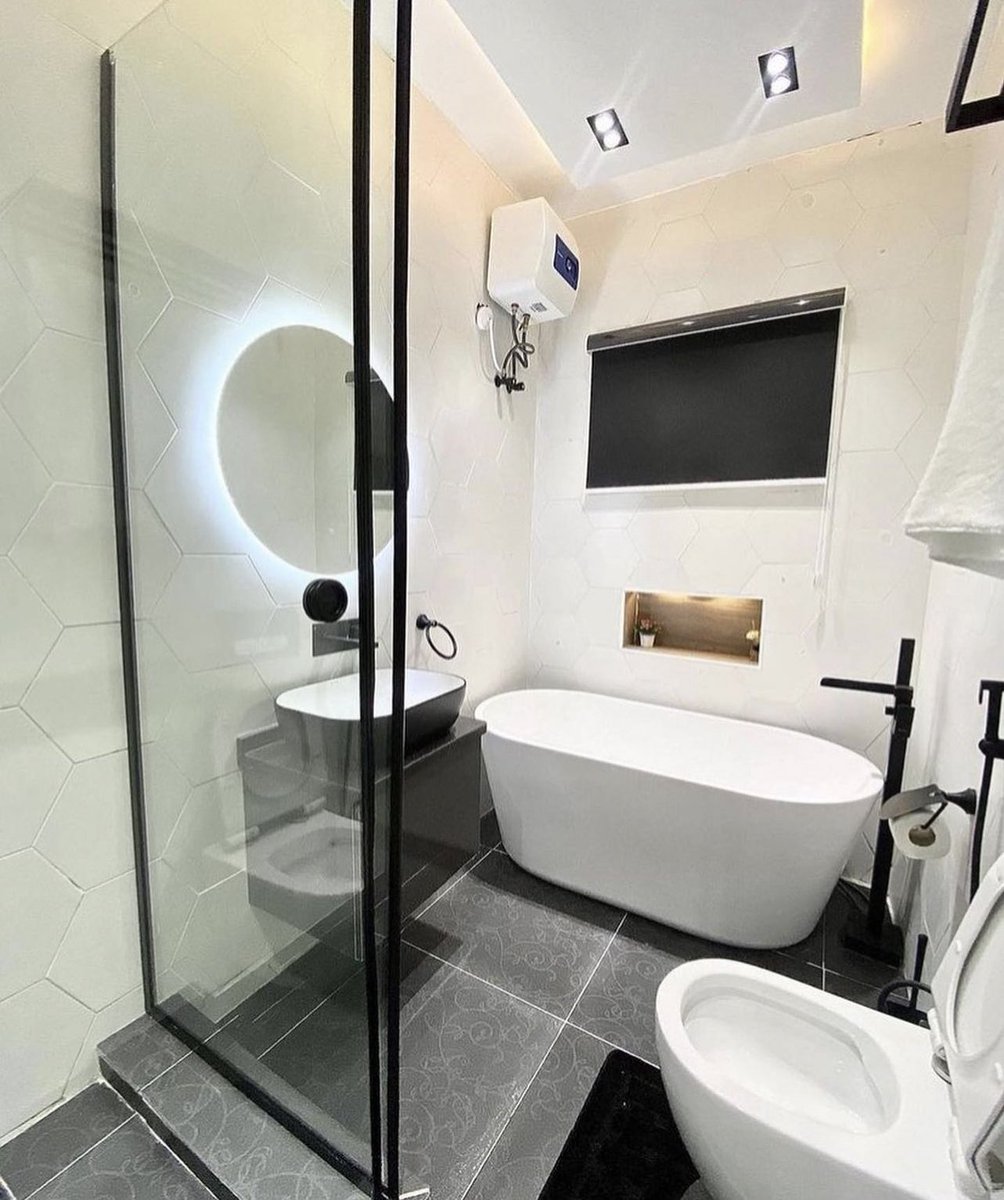 eioshortlets's tweet photo. 🏡This is a beautiful 3 bedroom serviced apartment available for short stay and long stay
📍Maitama - Abuja
💰Price -N180k
For reservations or more Enquires call ☎️ 09039471110 or send a dm
#apartment #servicedapartment #shortletsinabuja #realestateagent #eioshortlets https://t.co/LLdZJpo3Au