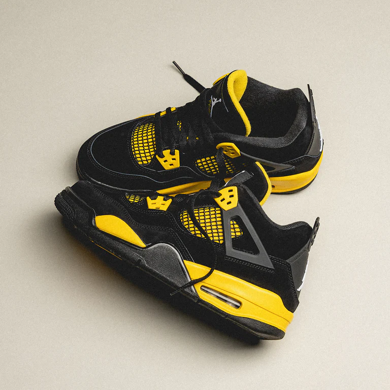 Sneakerologue tweet media