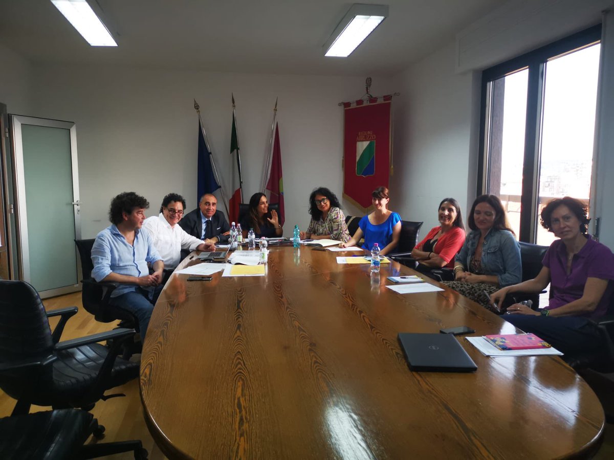 AbruzzoBandi's tweet photo. REGIONE ABRUZZO WORK IN PROGRESS. Lavori in corso sui fondi FSC, FESR, FSE. Piano operativo complementare. Avviata la sessione con il Governo. #FondoComplementare https://t.co/dPnHHabEYO