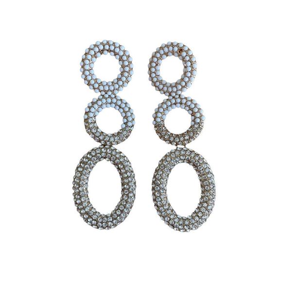 DropinMB's tweet photo. So good I had to share! Check out all the items I'm loving on @Poshmarkapp from @MarjisBeads #poshmark #fashion #style #shopmycloset #baublebar #dragonflyspiritdesigns #laurenralphlauren: https://t.co/wkAe4Z1CbA https://t.co/yEJiWyzDlj