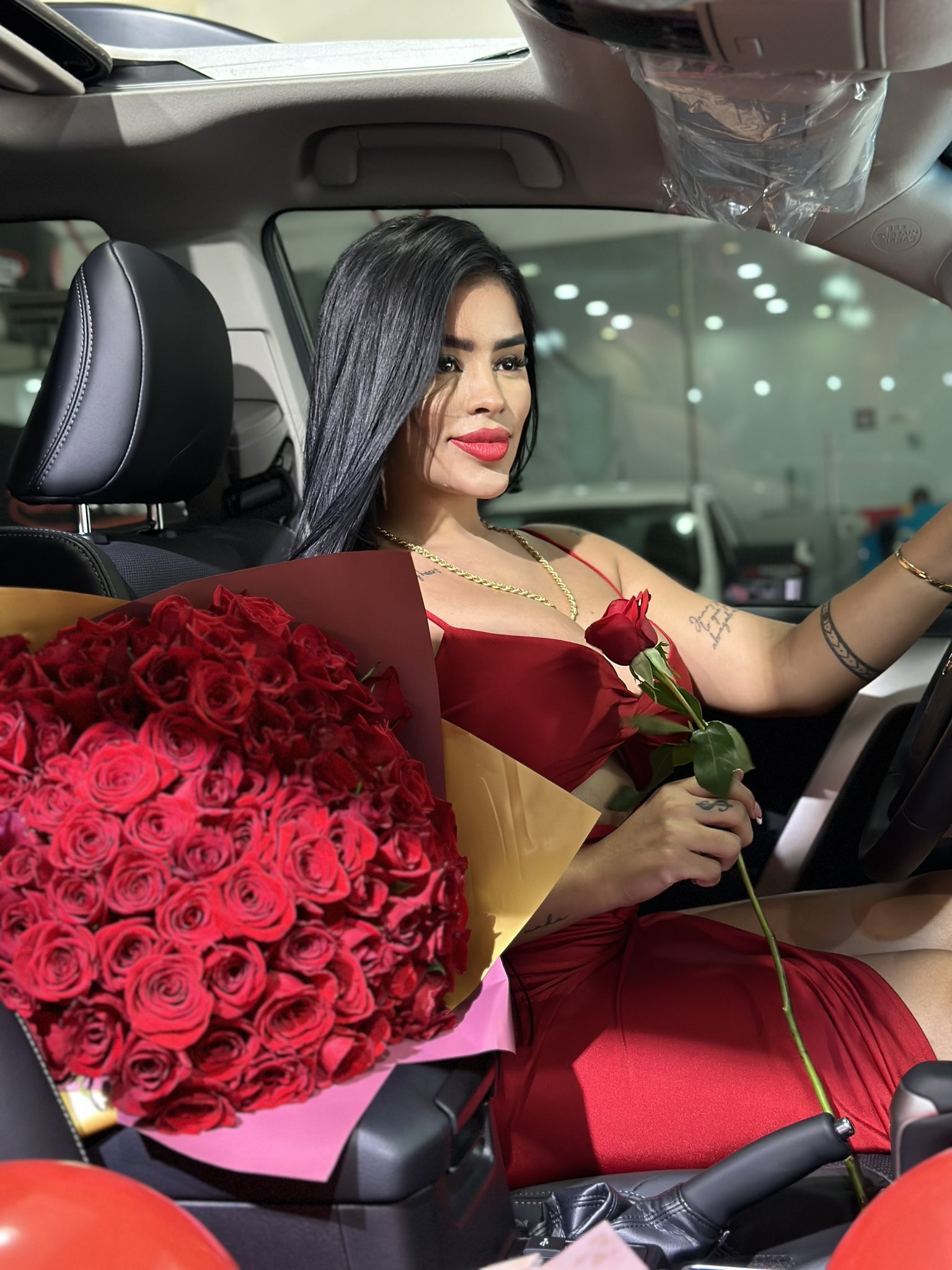 😈karent gomez 😈 on Twitter: "Mi Nueva bebe https://t.co/8YGG9lhoM7