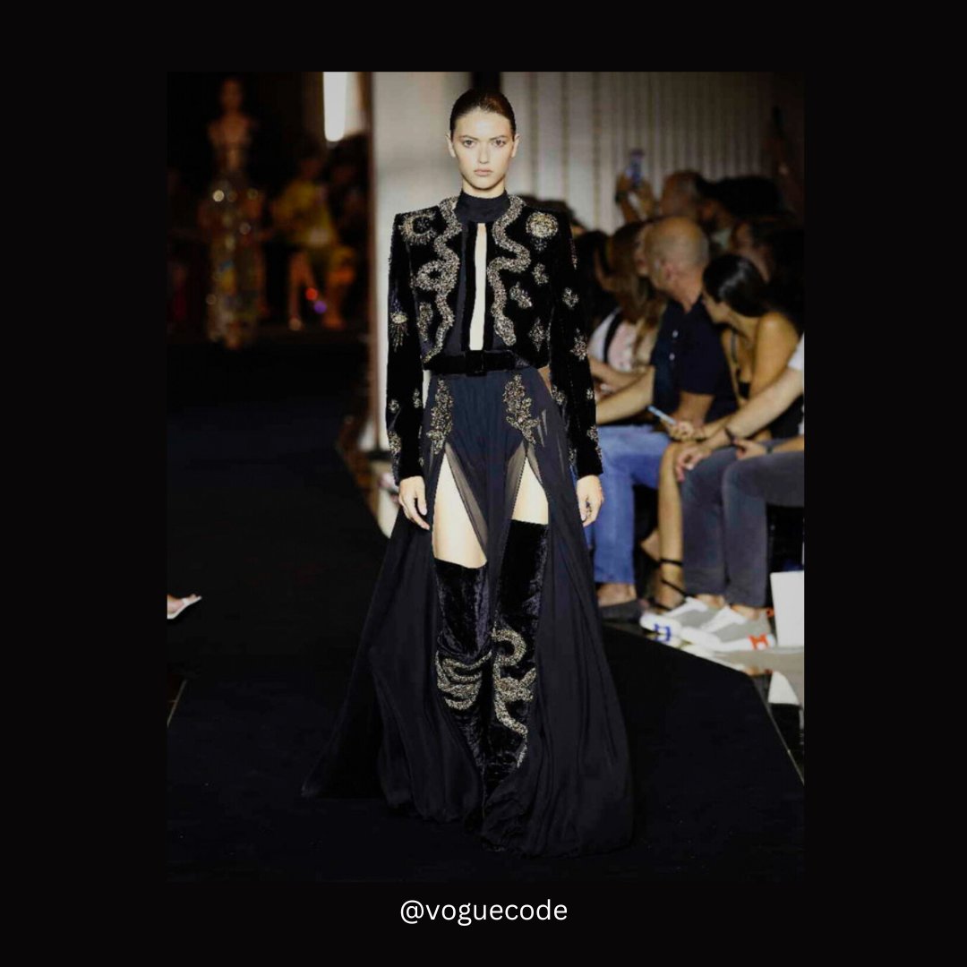 Voguecode1111's tweet photo. Zuhair Murad 's Paris Haute Couture Week Collection Looks. 
@zuhairmuradprivate @zuhairmuradofficial 
@Voguecode1111
#parishautecoutureweek #parisfashionweek #zuhairmurad #zuhairmuradcouture #voguecode #fashion  #trend #hautecouture #fashiongoals #luxurybrand  #designer https://t.co/R0dTJewnZn