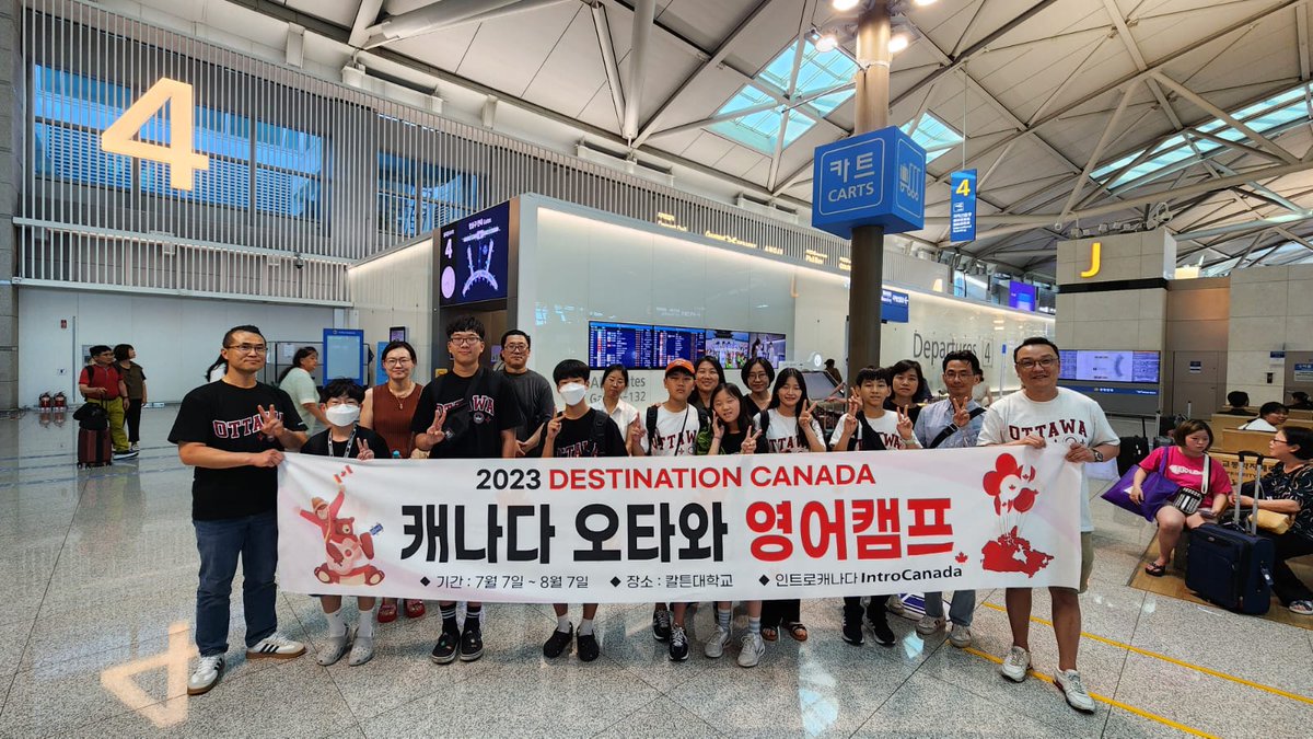 DestinationCA's tweet photo. Camp 2023 has officially begun!!! Our first students have arrived to Ottawa from Mexico, Vietnam and Brazil plus a group from Korea arriving later this evening. 🌎 
Everything is set for another amazing summer at Destination Canada, here we go! 
#InternationalSummerCamp https://t.co/XBMwFaduPu