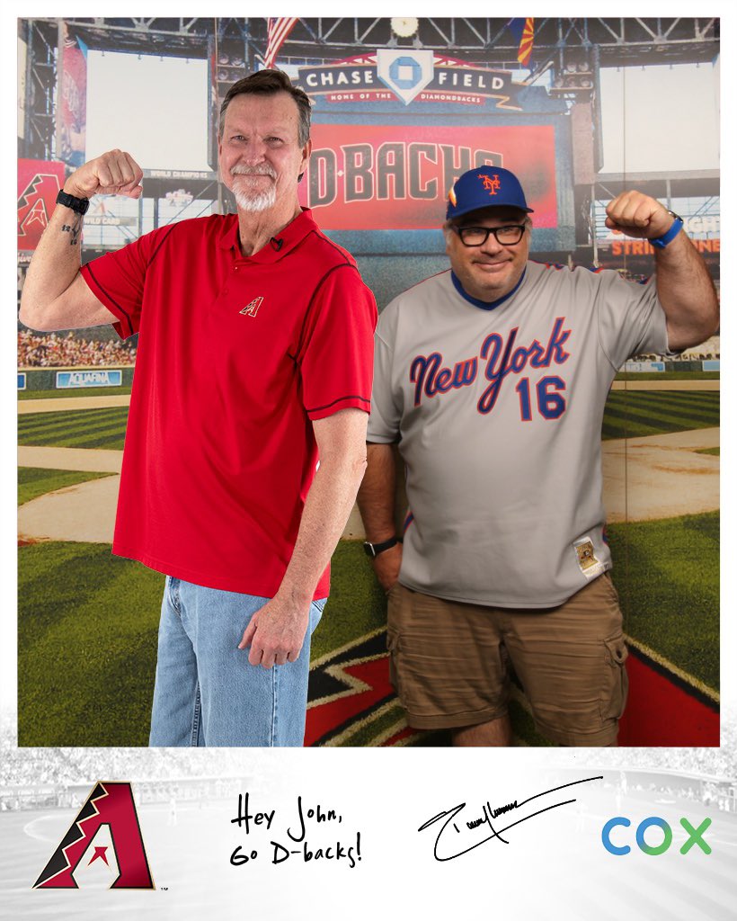 JohnCerilli's tweet image. Me and the #BigUnit just hanging! Very fun activation here at @ChaseField I did the other night. Maybe one day I will meet the real #RandyJohnson! @rj51photos P.S. If you didn’t know, he’s a GREAT photographer nowadays! #DBacks #Phoenix #Arizona @MLB @DBacks #baseball ⚾️🌵🐍 5️⃣1️⃣