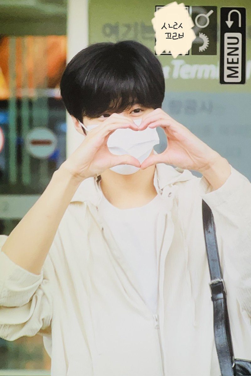 Voice_961027's tweet image. 230708 ICN 출국 프리뷰

#김우석 #KIMWOOSEOK