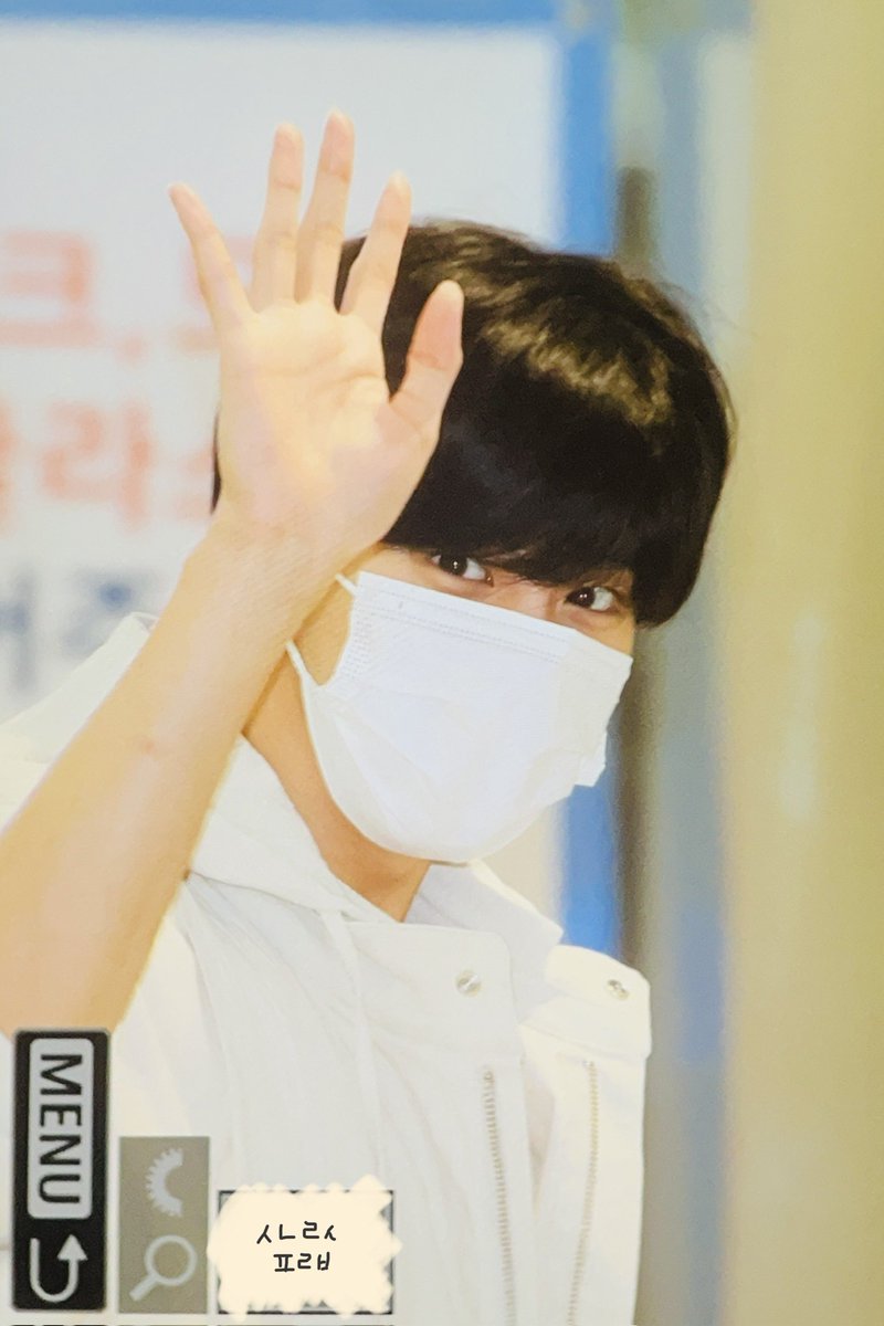 Voice_961027's tweet image. 230708 ICN 출국 프리뷰

#김우석 #KIMWOOSEOK