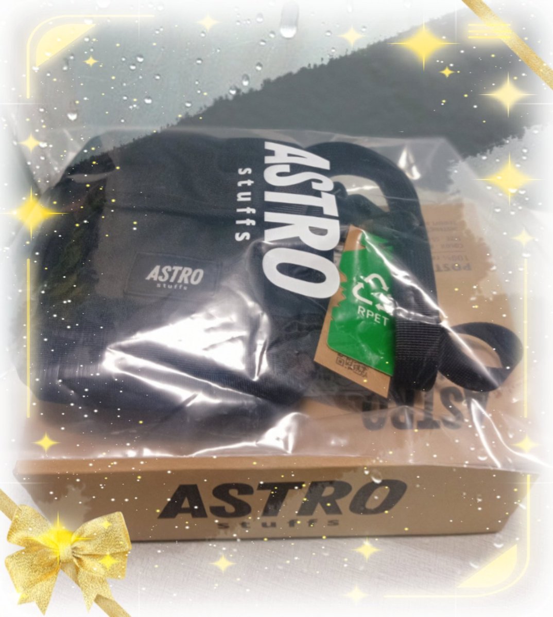 bblovesome1's tweet photo. กระเป๋าใบจิ๋ว มาแว้ว 😁
#BLACKTOBASICSCollection
#madetolastforeveryone
#astrostuffs
#bbrightvc @bbrightvc https://t.co/CpfbNqczuI