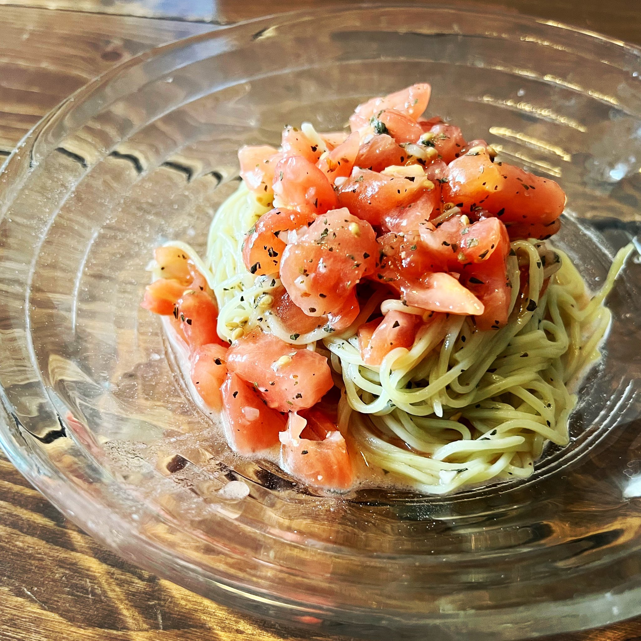 食品サンプル〔まいづる〕　箸上げ海鮮トマトパスタ マ・マー あえるだけパスタソース スパイシーミート | パスタ