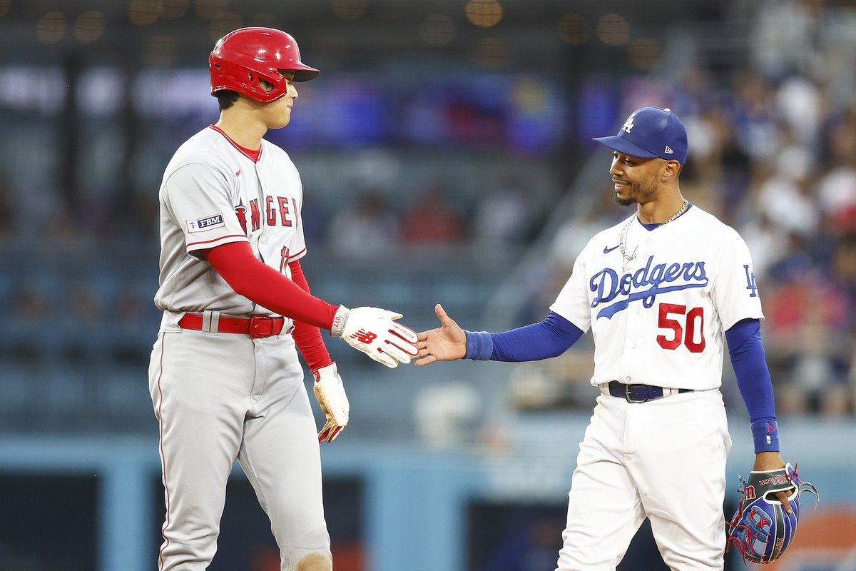 大谷翔平とムーキー・ベッツの握手🤝