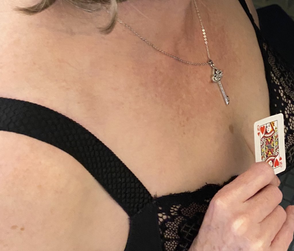 Her_Cucky's tweet photo. Tomorrow we fly to Australia & have started playing our game again. We draw a card each day. Red means I’m locked & red also means M picks a guy she’d like to fuck & tells me. #looplok #keyholding #sydneyswingers #cuckold #cagecheck #sph #chastity #FLR #lovingFLR #chastelife https://t.co/AgRqaOJUuF